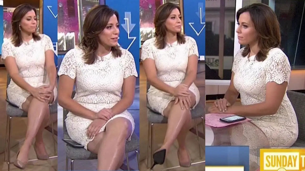 Hallie Jackson Body Measurements.