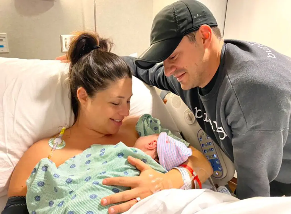 Dan Gheesling welcomes his third child.
