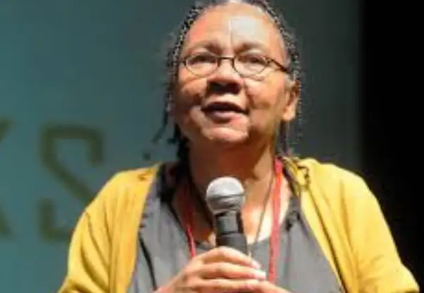 Books Published by bell hooks