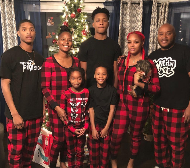 Hitman Holla's Family. Parents and Siblings Information