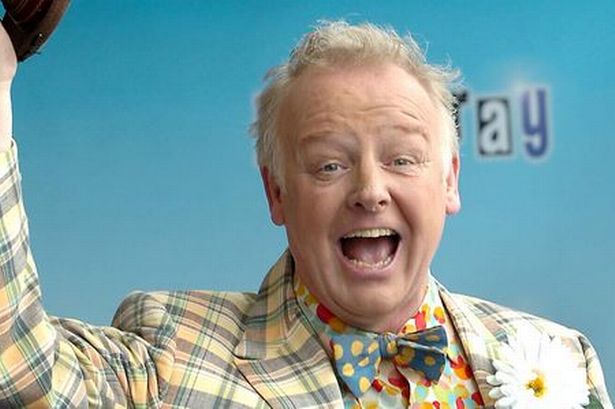 Some Facts about Les Dennis 