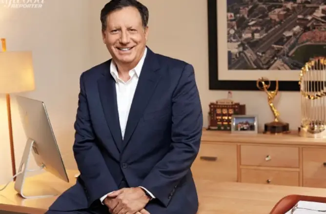 Does Tom Werner have Twitter ?