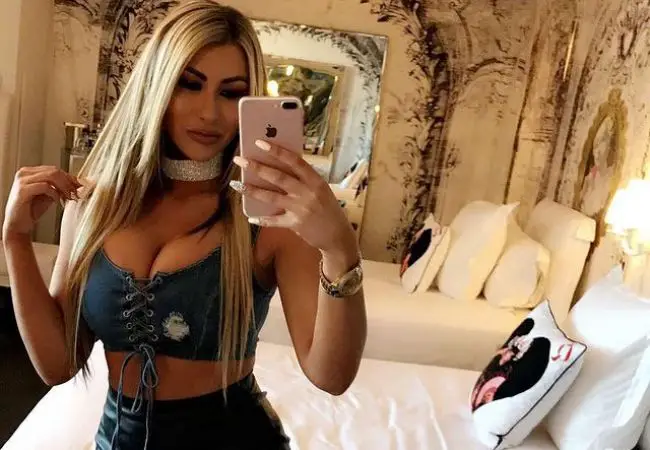 Social Media Handles of Melanie