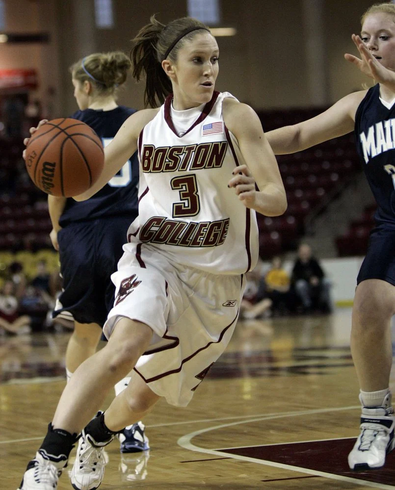 Sarah Marshall Height and Weight