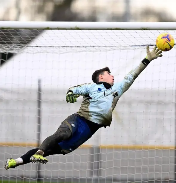 Is Kepa Arrizabalaga the most expensive goalkeeper? His Soccer Journey and Team Explained