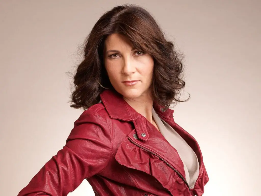 Eve Best Net Worth 