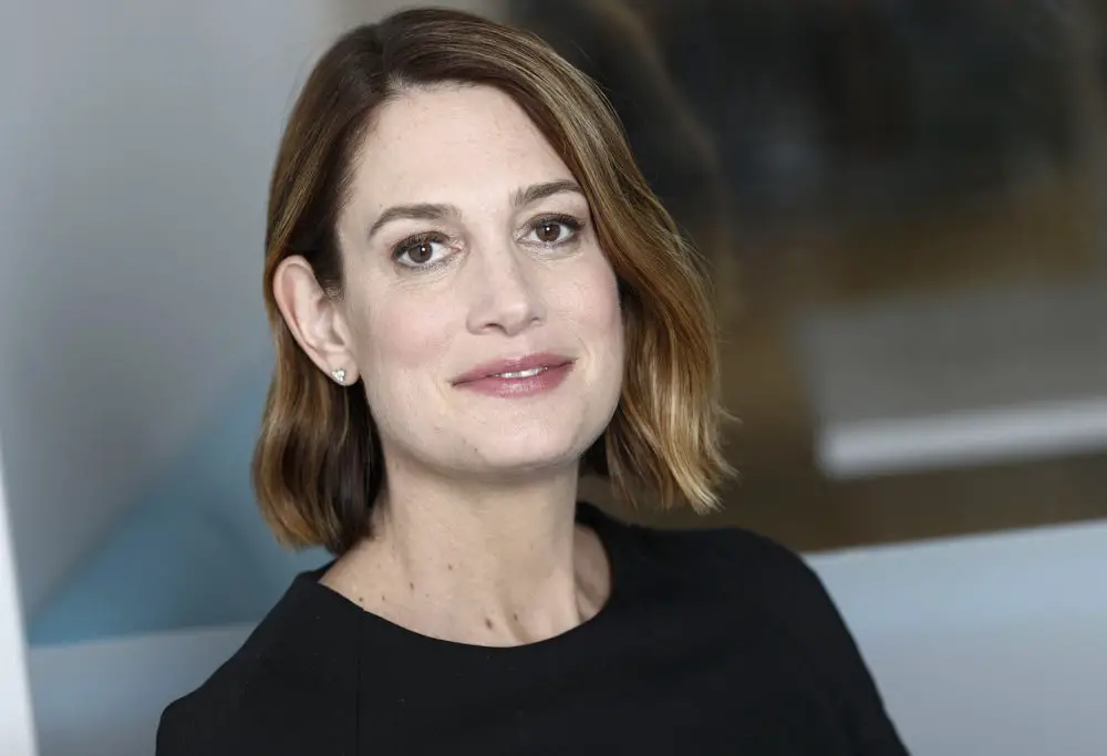 Gillian Flynn Profile