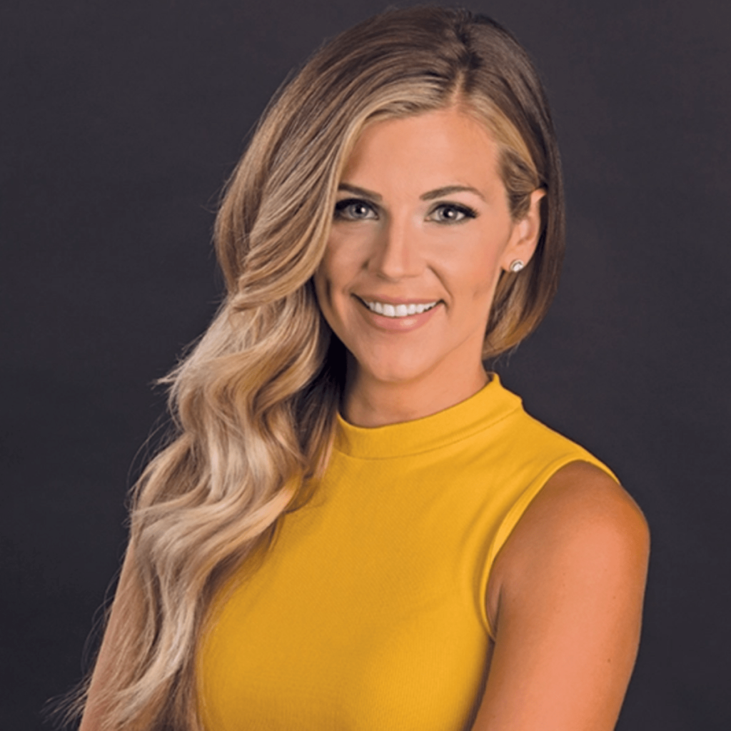 Samantha Ponder's Social Media Presence 