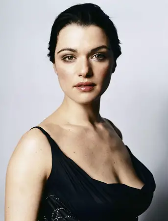 Rachel Weisz's Social Media Presence 