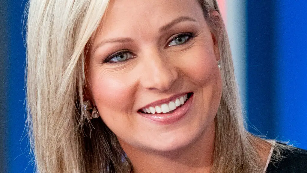 Sandra Smith's Social Media Presence