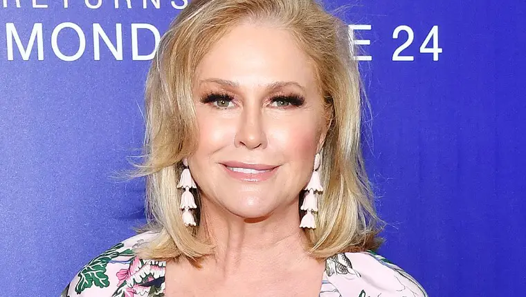 Kathy Hilton profile 